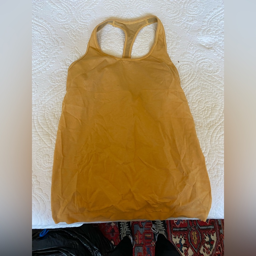 Lululemon tank top